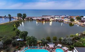 Complex Tismana 3* All Inclusive Jupiter